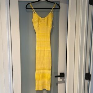 NWT Yellow House of Harlow Dress